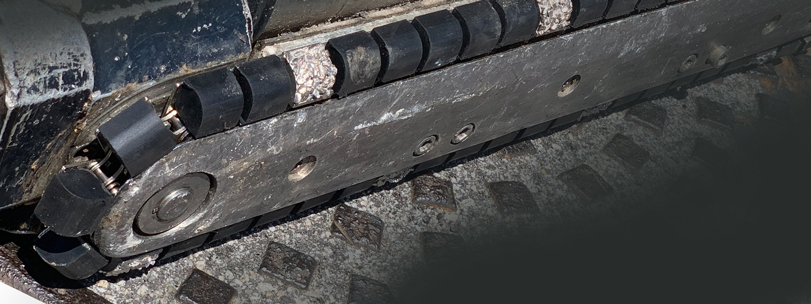 Cues Compatible Crawler Tracks | Fits Cues Ultra Shorty 21 Cues Compatible Crawler Tracks | Fits Cues Ultra Shorty 21